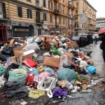 garbage_naples_01